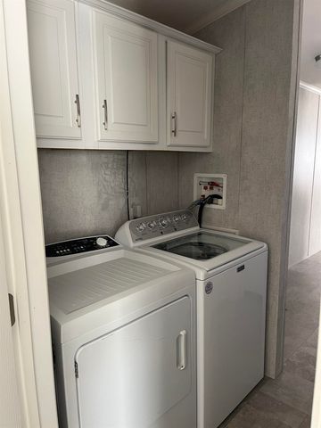 14 Dudley Court, Somersworth, NH 03878