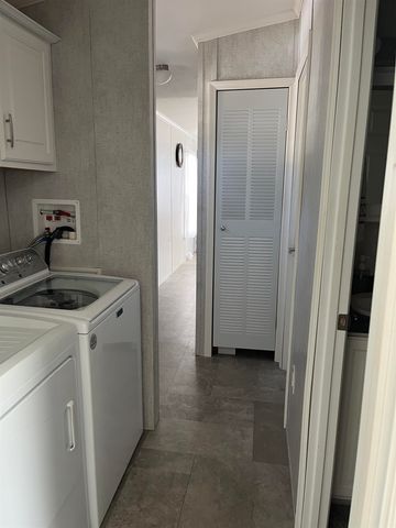 14 Dudley Court, Somersworth, NH 03878