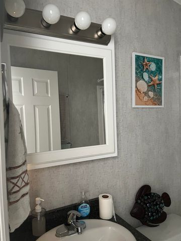 14 Dudley Court, Somersworth, NH 03878