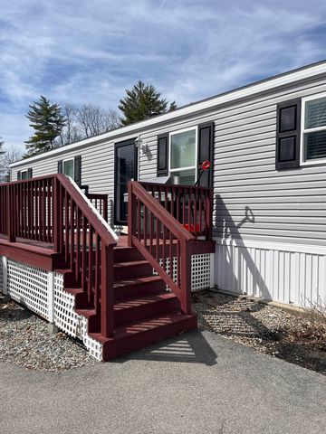 14 Dudley Court, Somersworth, NH 03878