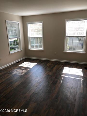 126 Concordia Circle 126G, Monroe, NJ 08831