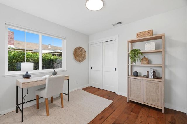 2133 Santa Cruz Avenue, Santa Clara, CA 95051