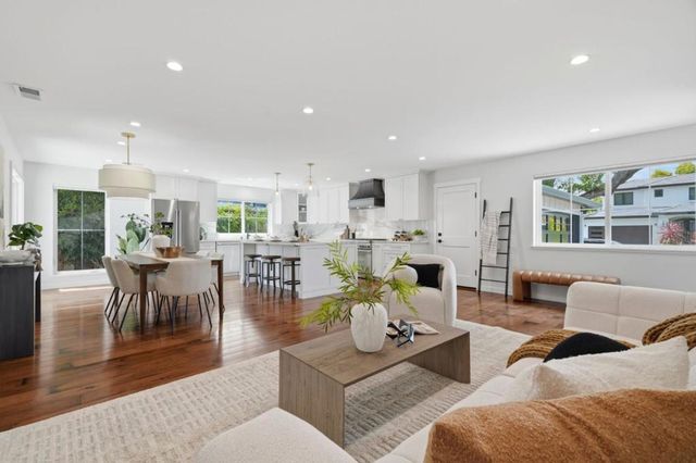 2133 Santa Cruz Avenue, Santa Clara, CA 95051