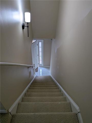 6014 Leeshire Trace, Tucker, GA 30084