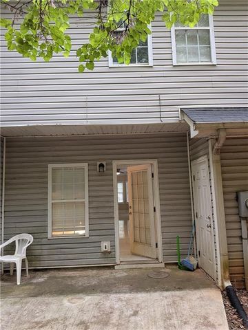 6014 Leeshire Trace, Tucker, GA 30084