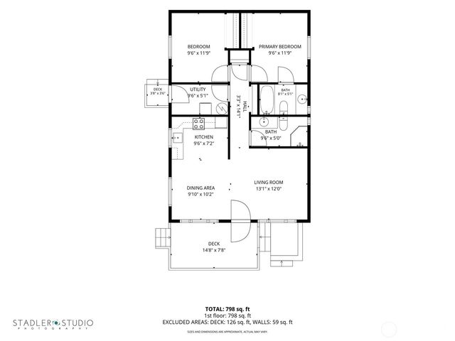 569 Otter Way, Freeland, WA 98249
