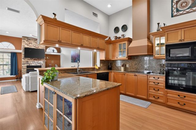 4424 FRIAR TUCK LANE, Sarasota, FL 34232