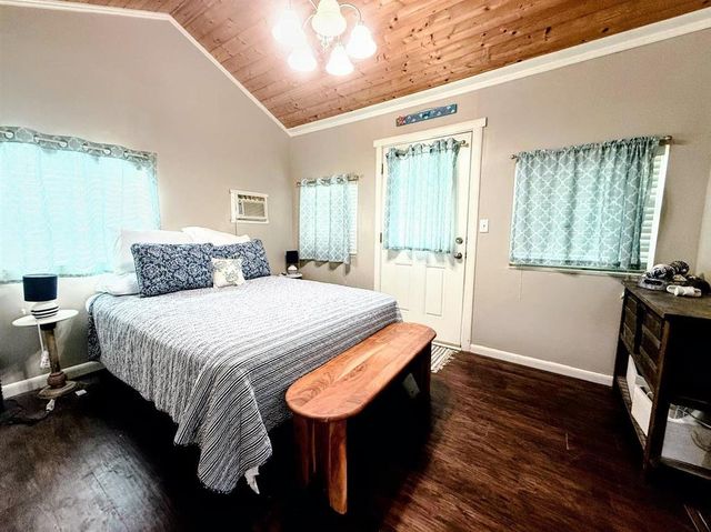311 Lake Breeze Rd Road, Hackberry, LA 70645