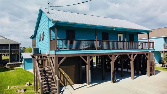 311 Lake Breeze Rd Road, Hackberry, LA 70645