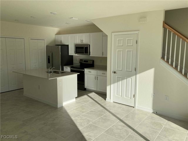 14051 Oviedo PL, Fort Myers, FL 33905