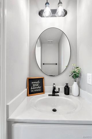 320 Race Horse Lane, Wentzville, MO 63385