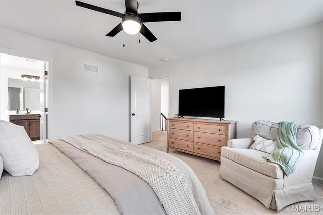 320 Race Horse Lane, Wentzville, MO 63385