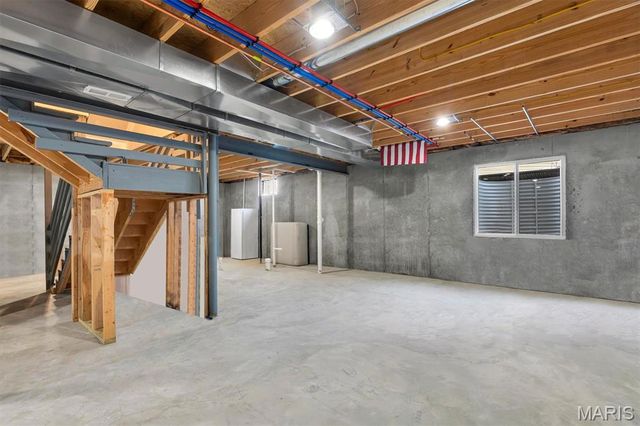 320 Race Horse Lane, Wentzville, MO 63385