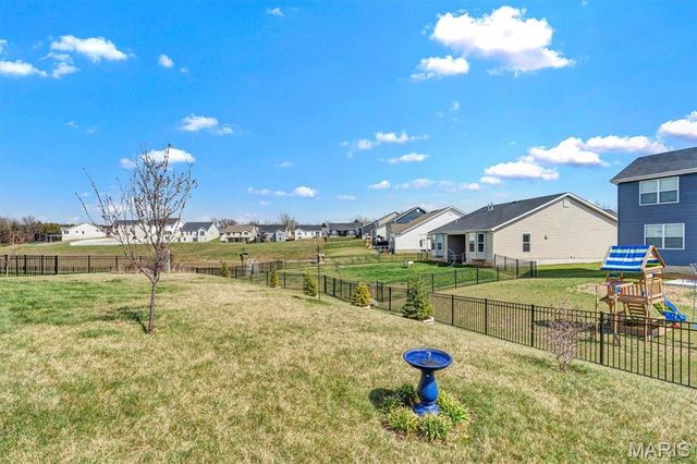 320 Race Horse Lane, Wentzville, MO 63385