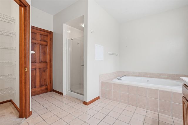 750 Adele Dr, North Huntingdon, PA 15642