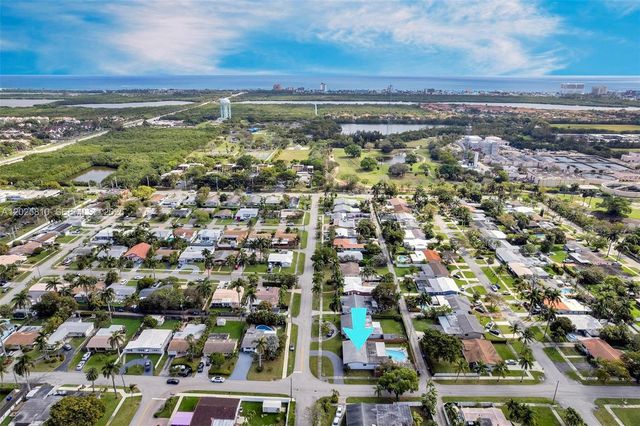 1446 Scott St, Hollywood, FL 33020