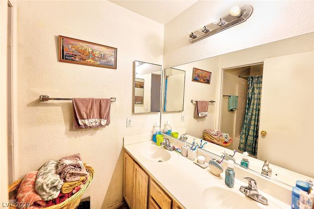 2776 Jupiter Creek Street, Las Vegas, NV 89156