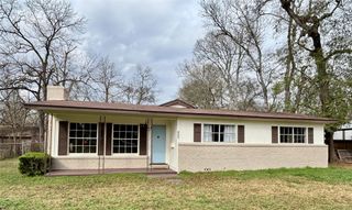 504 E Bell Avenue, Crockett, TX 75835