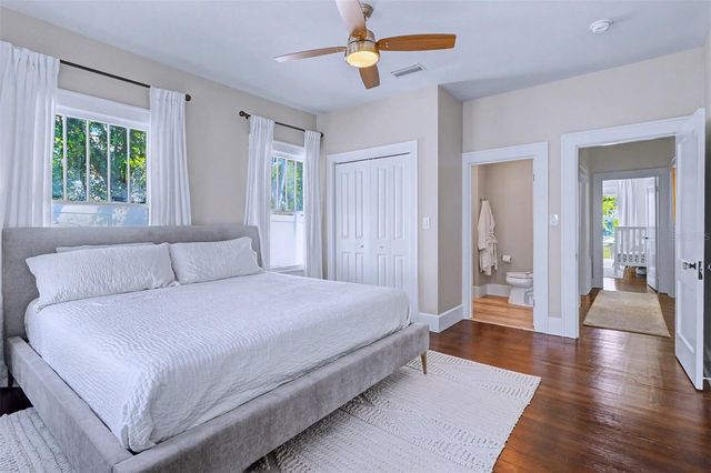 3218 7TH STREET N, St Petersburg, FL 33704