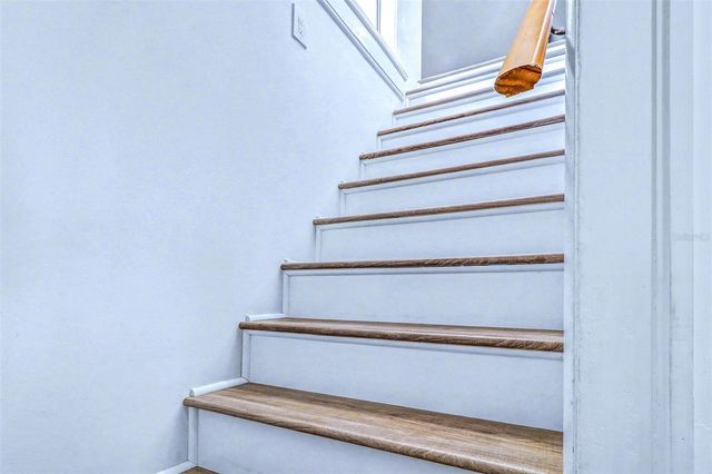 3218 7TH STREET N, St Petersburg, FL 33704