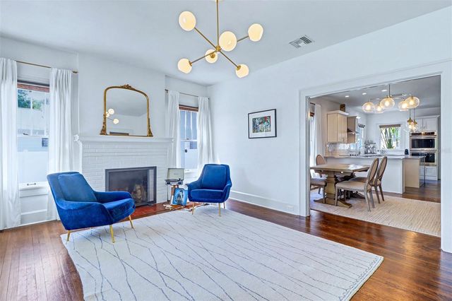 3218 7TH STREET N, St Petersburg, FL 33704