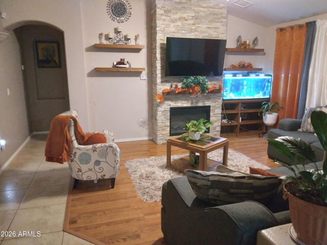 8276 W TINAJAS Drive, Arizona City, AZ 85123