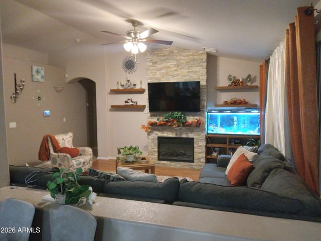 8276 W TINAJAS Drive, Arizona City, AZ 85123