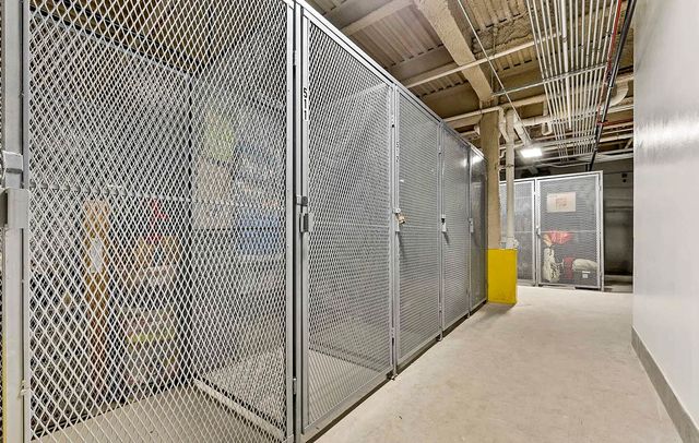 2924 W Medill Avenue 206, Chicago, IL 60647