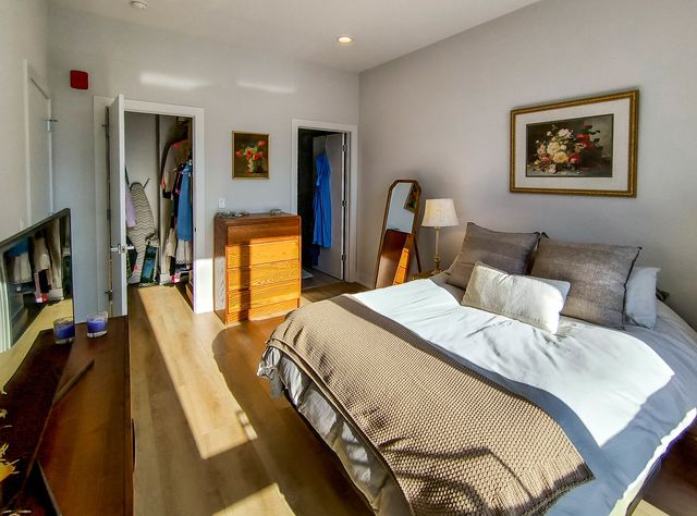 2924 W Medill Avenue 206, Chicago, IL 60647