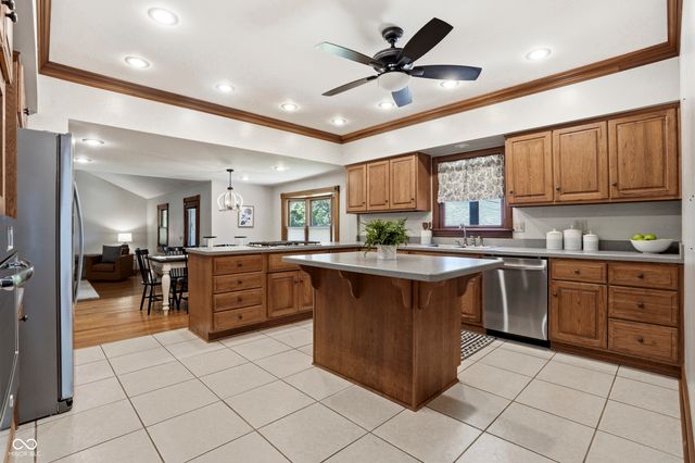 432 N Swope Street, Greenfield, IN 46140