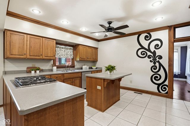 432 N Swope Street, Greenfield, IN 46140