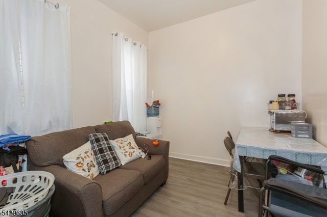 94 Summer St, Passaic City, NJ 07055