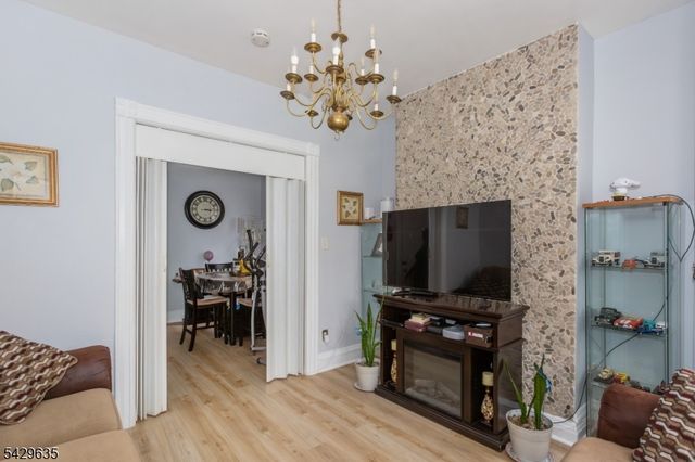 94 Summer St, Passaic City, NJ 07055