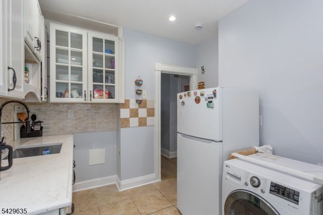 94 Summer St, Passaic City, NJ 07055