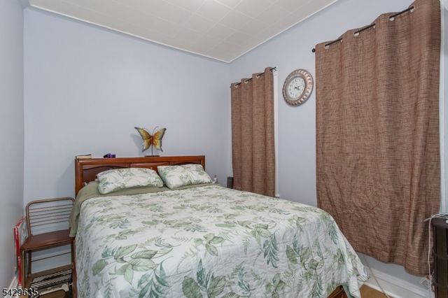 94 Summer St, Passaic City, NJ 07055