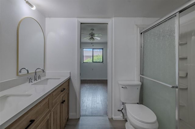 4008 OAK LIMB, Tampa, FL 33614