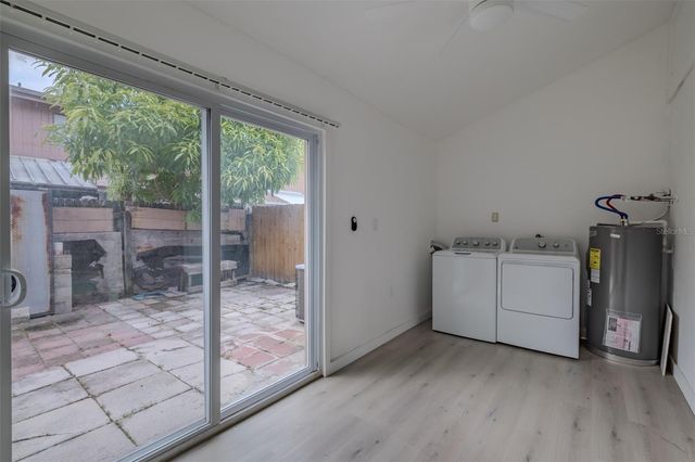 4008 OAK LIMB, Tampa, FL 33614