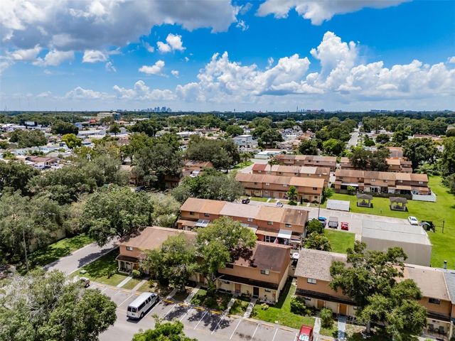 4008 OAK LIMB, Tampa, FL 33614