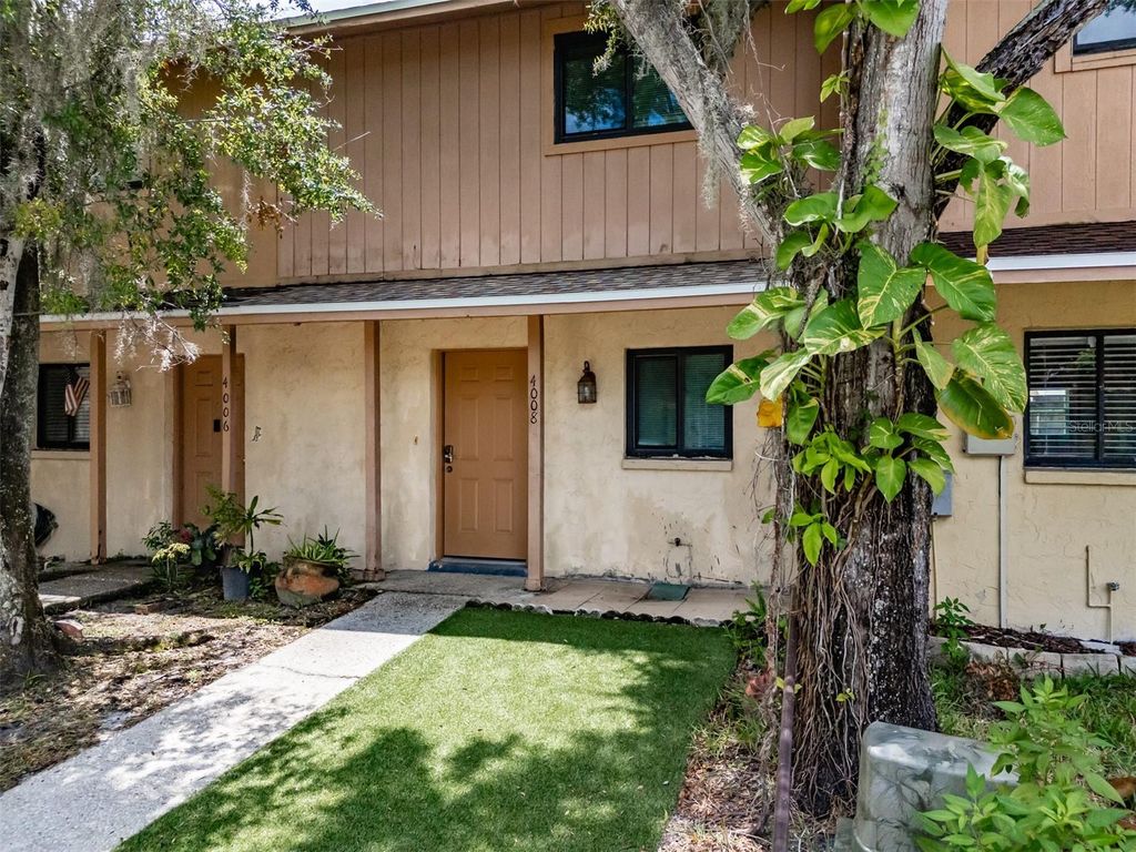 4008 OAK LIMB, Tampa, FL 33614
