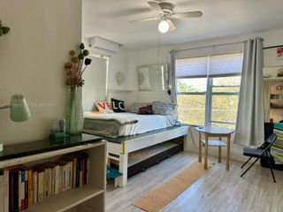 428 SW 9th St 15, Miami, FL 33130