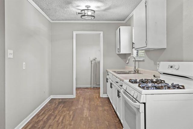 801 Campbell Acres Road, Cleveland, TX 77328