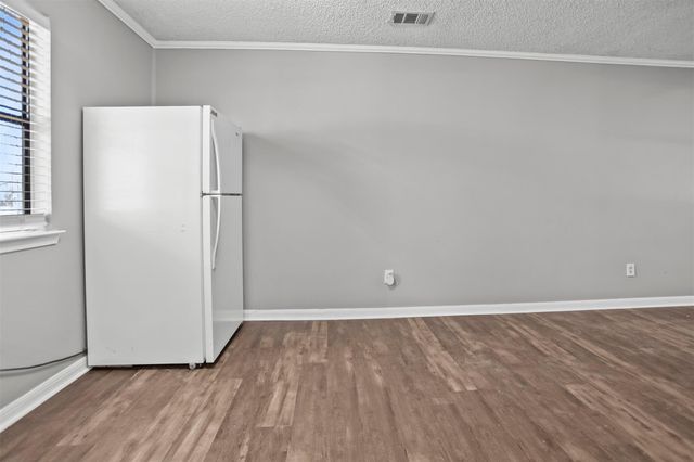 801 Campbell Acres Road, Cleveland, TX 77328