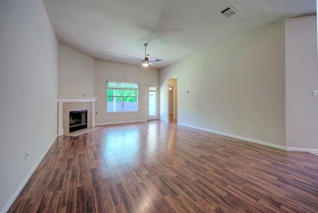 400 Pheasant RDG, Round Rock, TX 78665
