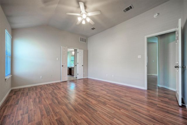 400 Pheasant RDG, Round Rock, TX 78665