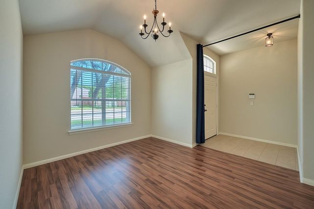 400 Pheasant RDG, Round Rock, TX 78665