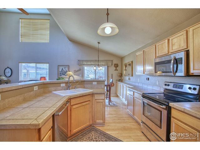 6727 Thistle Ridge Ave, Firestone, CO 80504