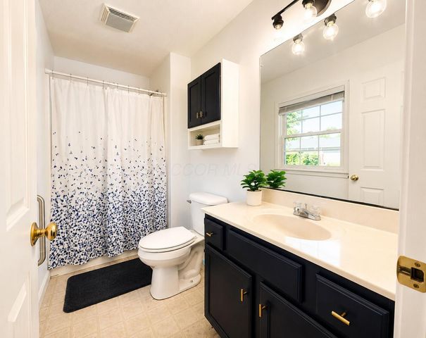 54 Winesap Court, Howard, OH 43028