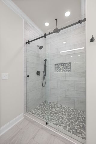 21 Hancock Branch Dr, Fayetteville, TN 37334