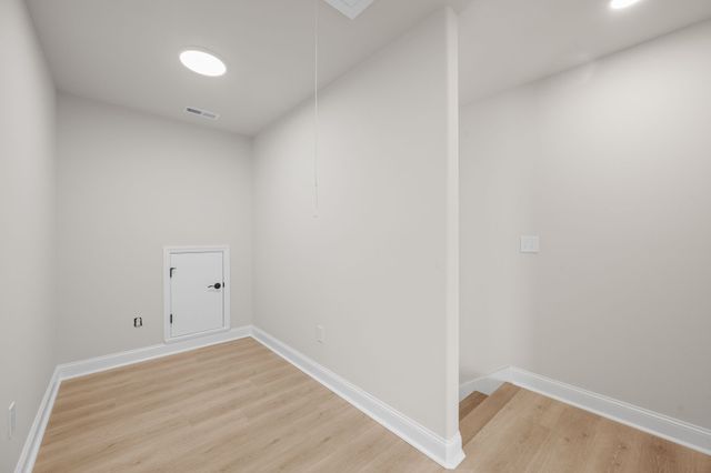 21 Hancock Branch Dr, Fayetteville, TN 37334