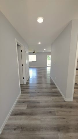 1413 13th Avenue, Belle Plaine, IA 52208